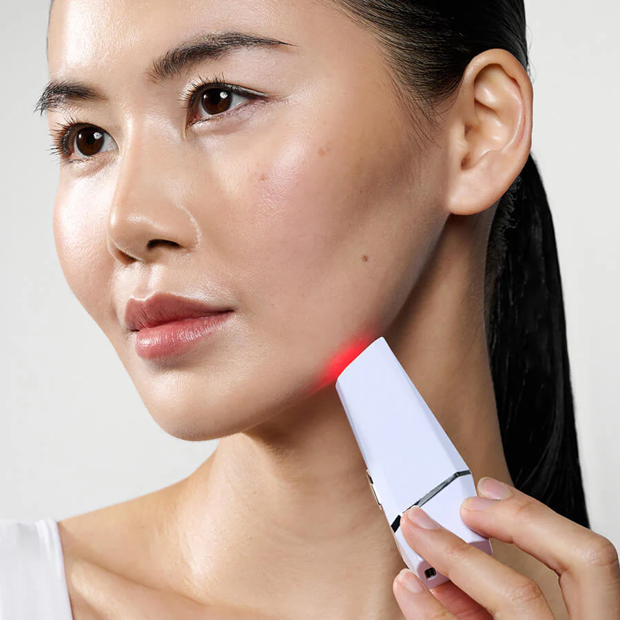 CurrentBody Skin LED Anti-Blemish Mask: Series 2 & Pen - Image 3